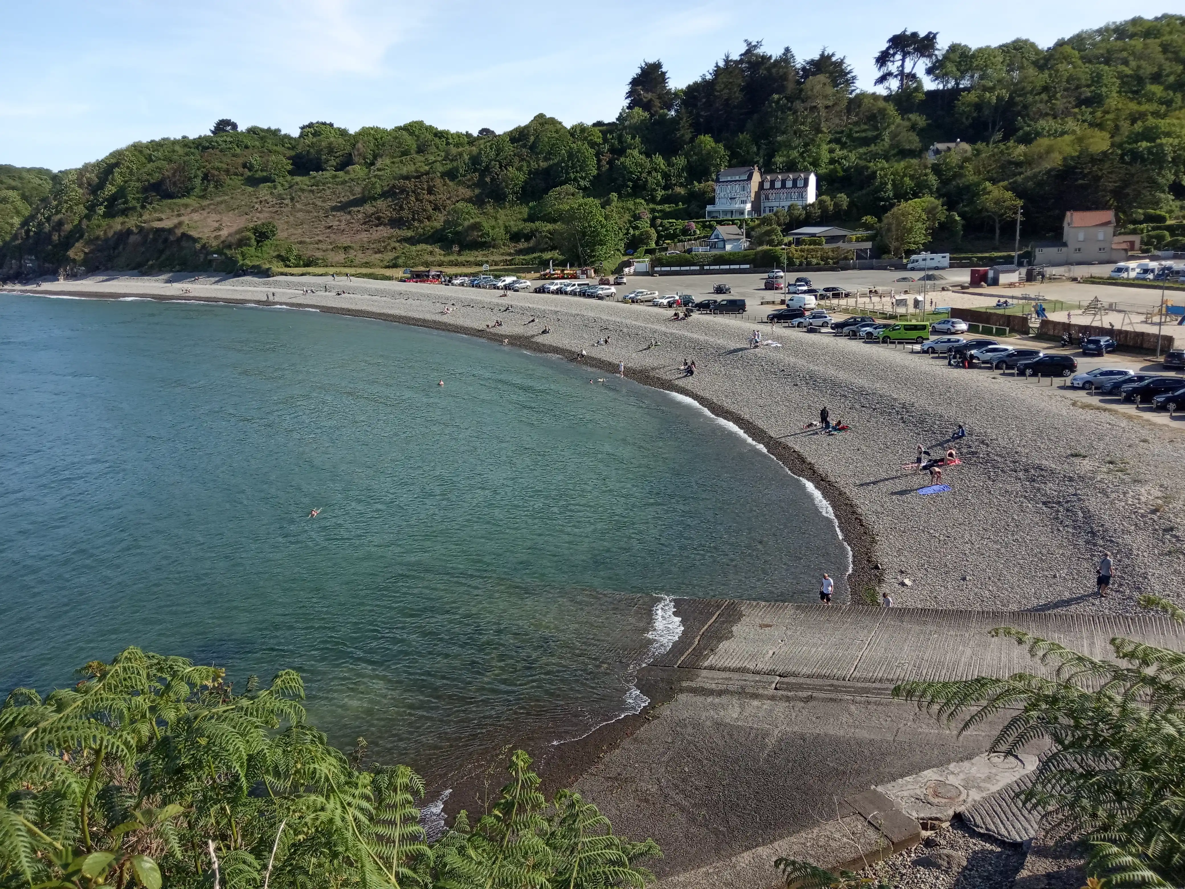 illustrations Plage du Palus près de nos gîtes à Plouha